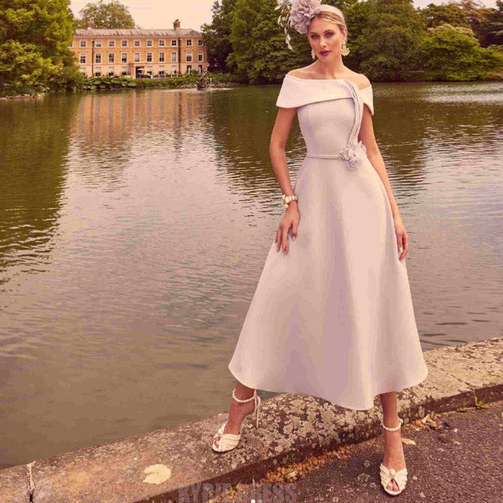 Elegant Satin Evening Gown Split - Robe élégante pour mère de la