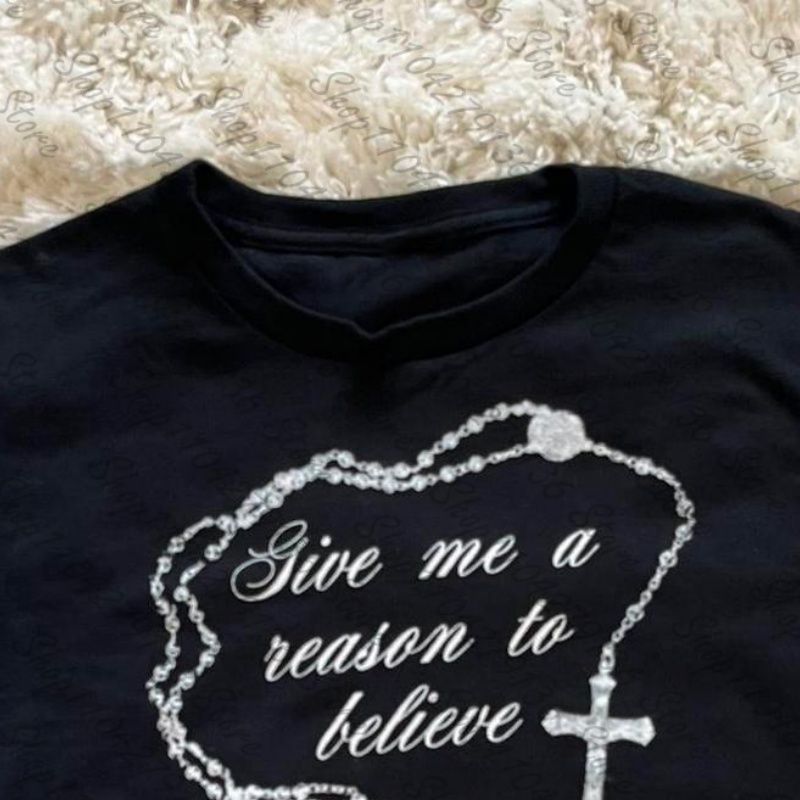 Vêtements pour femmes des anné - Y2K Graphic Baby Tee Crop avis et prix