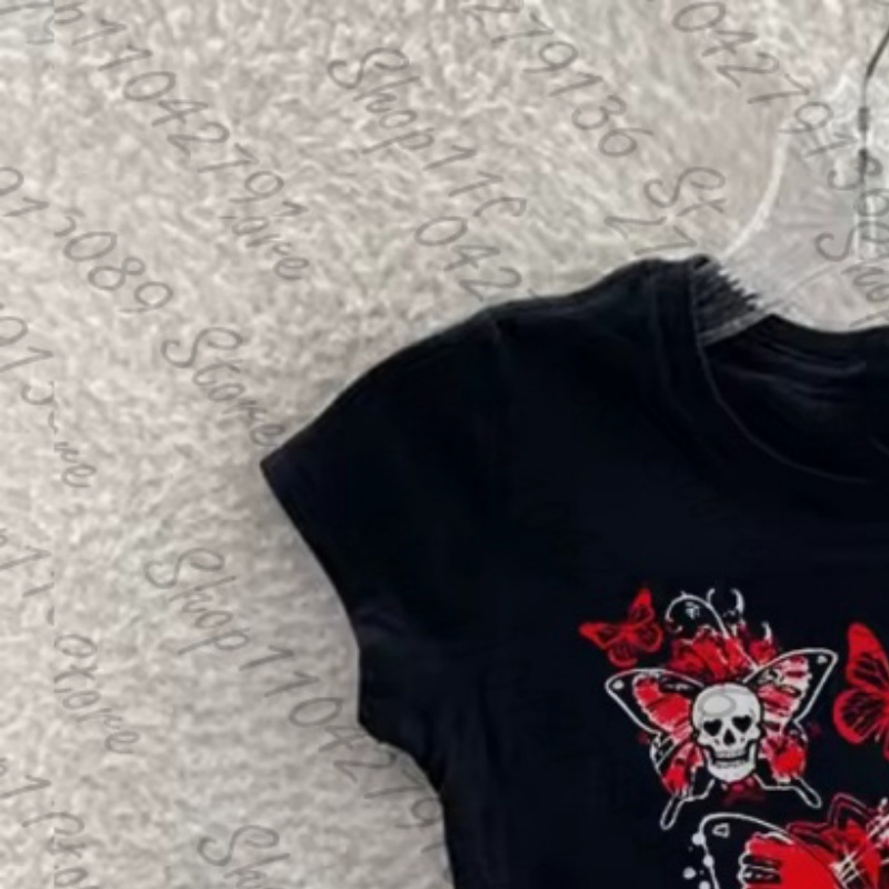 T-shirt graphique Y2K noir mig - Y2K Graphic Baby Tee Crop avis et prix